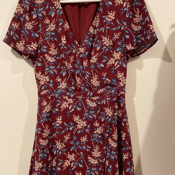 Madewell Wrap-Front Mini Dress in Antique Flora - Picture 4 of 5